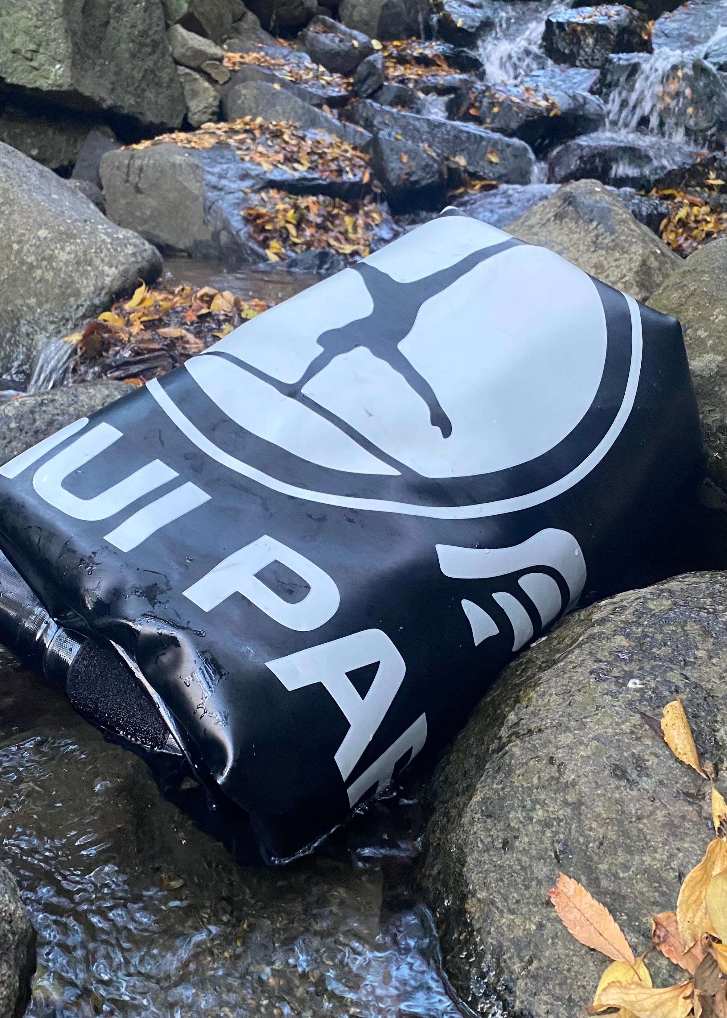 持ち運びエア安全マット Inflatable Crash Pad 150cm-150cm-20cm