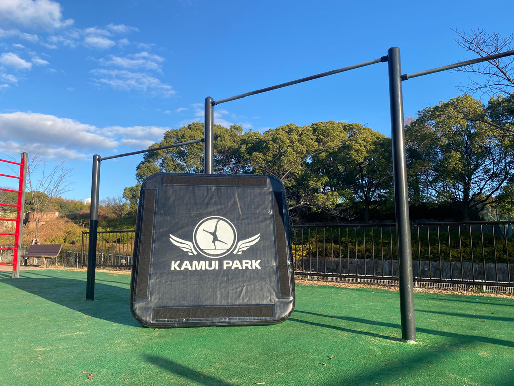 持ち運びエア安全マット Inflatable Crash Pad 150cm-150cm-20cm
